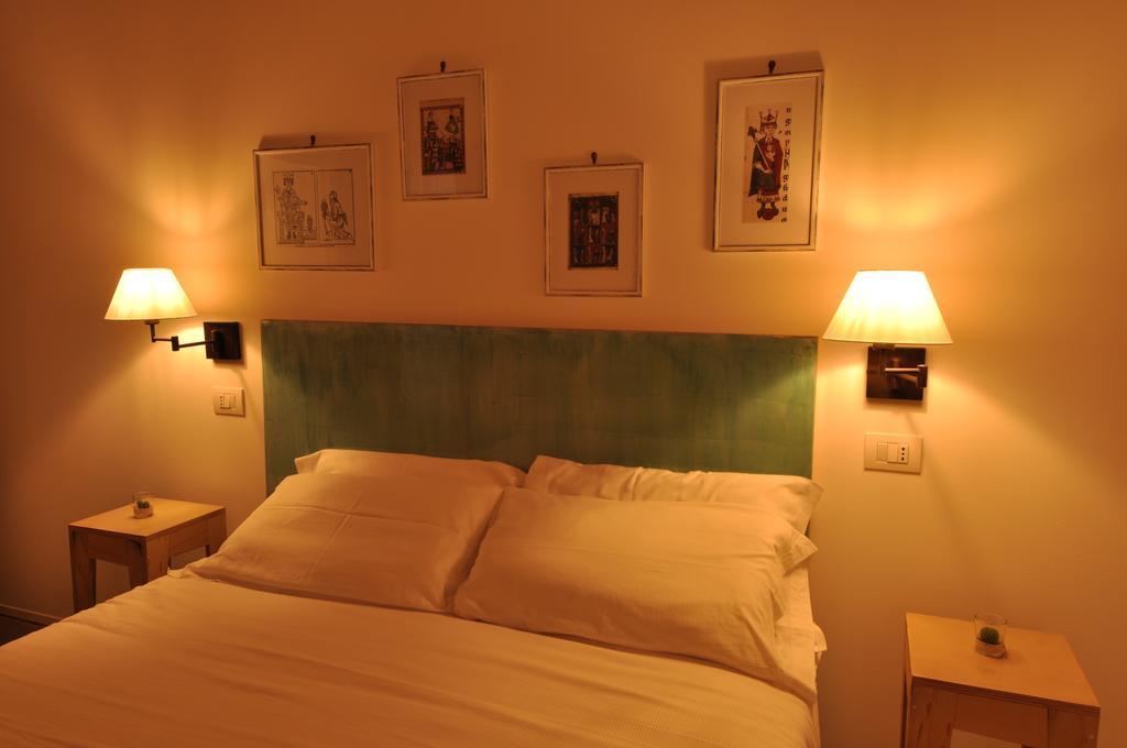 Bed and Breakfast Montegusto à Castel Del Monte  Chambre photo